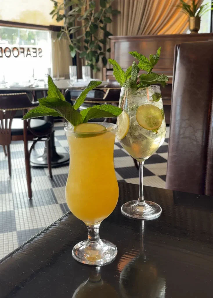 Walloon’s Restaurant cocktails