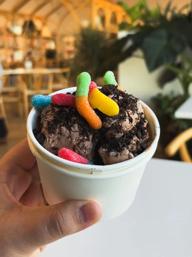Ralph & Rose Café Worm Soil Ice cream 